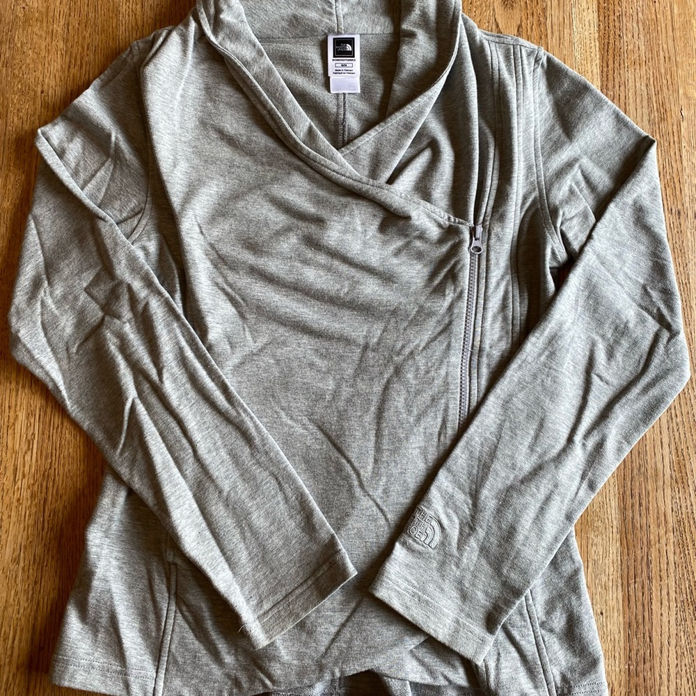 The North Face Size-zip Jacket. Women’s size medium.